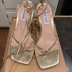 Steve Madden Khari Leather Ankle Wrap Dress Sandals Gold
